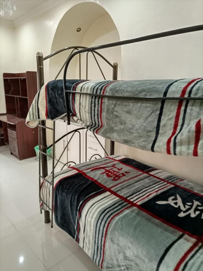 Hostal Atlantis Quito Zewnętrze zdjęcie