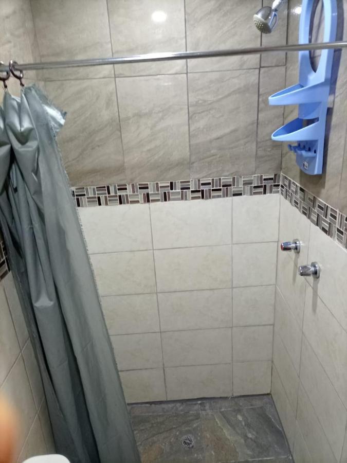 Hostal Atlantis Quito Zewnętrze zdjęcie