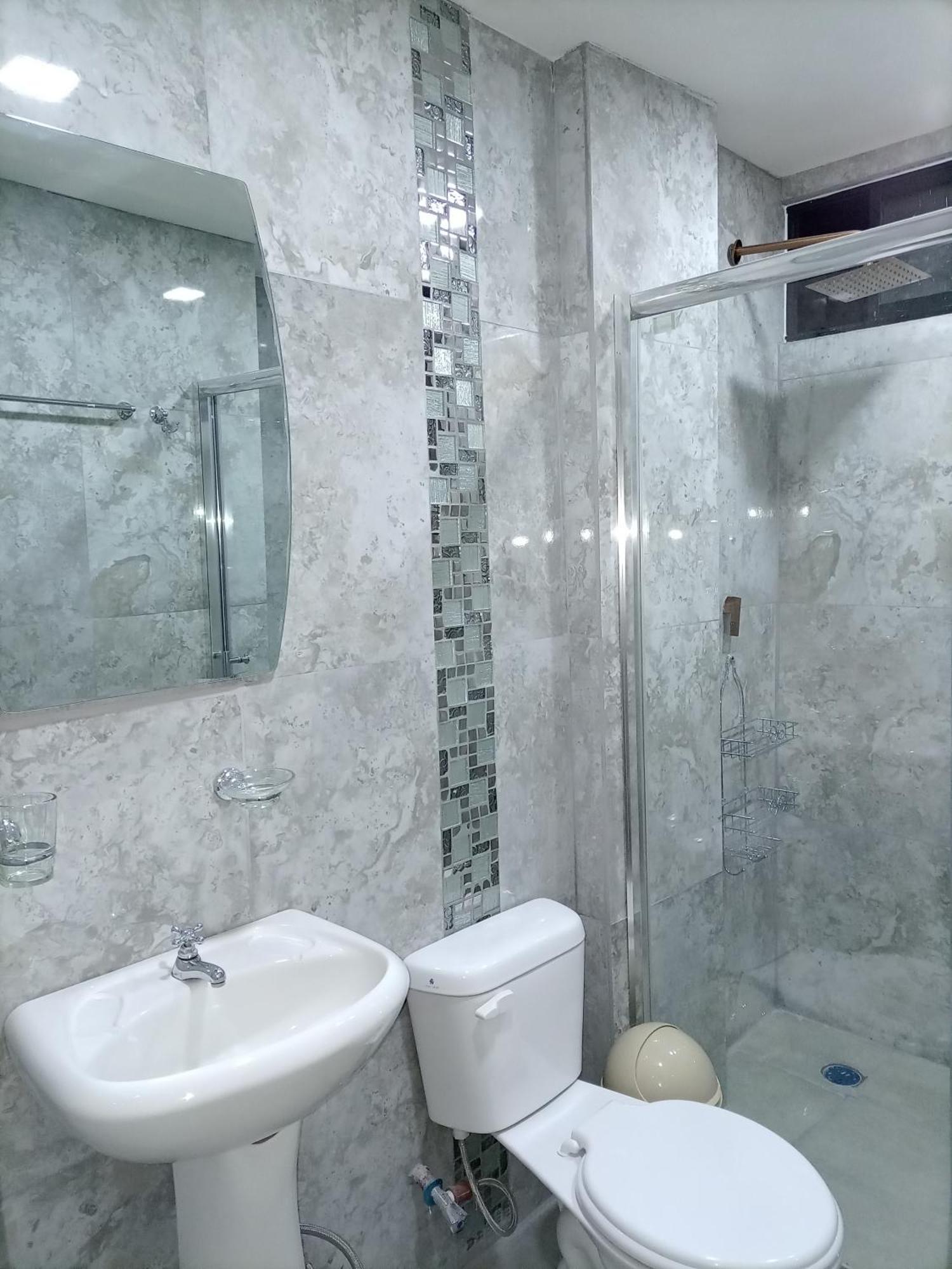 Hostal Atlantis Quito Zewnętrze zdjęcie
